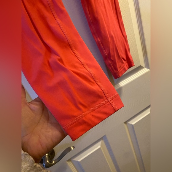 Lululemon Align Double Lined Leggings - Sz 6 - Beautiful Coral Color - Picture 5 of 8